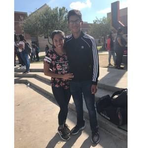 Meet your Posher, Lesly